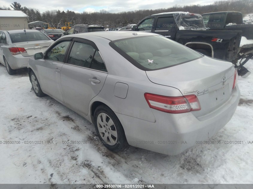 TOYOTA CAMRY 4T1BF3EK1BU137328