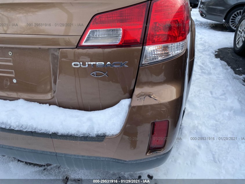 SUBARU OUTBACK 4S4BRCBCXB3331110