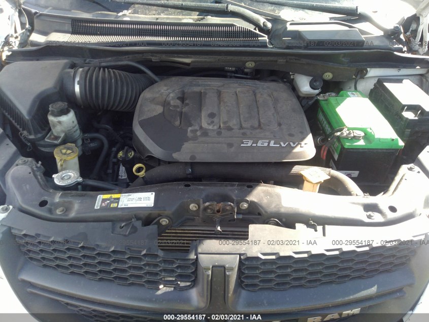 RAM CARGO VAN 2C4JRGAG4ER131055