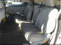TOYOTA SIENNA 5TDYK3DC8DS298447