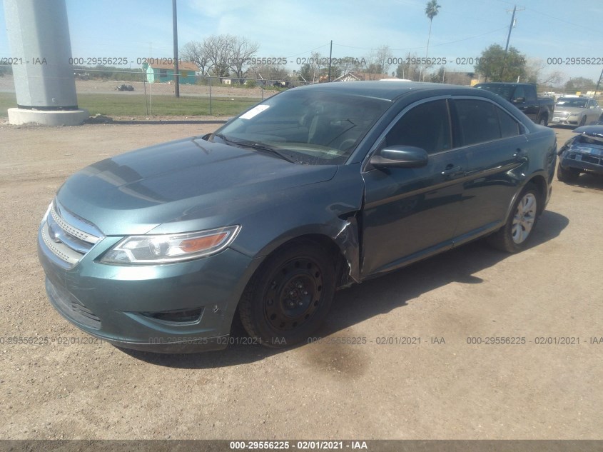 FORD TAURUS 1FAHP2HW3AG135569