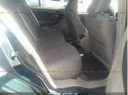FORD TAURUS 1FAHP2HW3AG135569