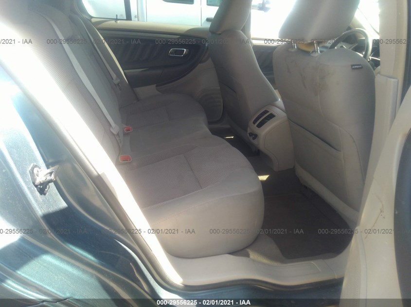 FORD TAURUS 1FAHP2HW3AG135569