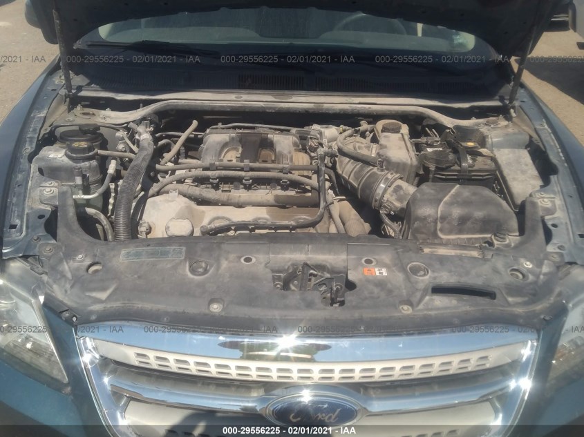 FORD TAURUS 1FAHP2HW3AG135569