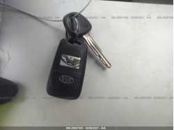 KIA SOUL KNDJT2A63C7415738