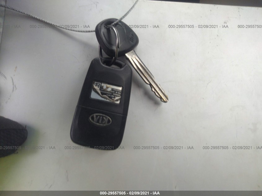 KIA SOUL KNDJT2A63C7415738