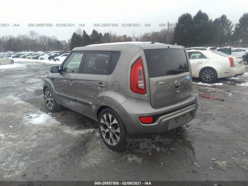 KIA SOUL KNDJT2A63C7415738