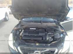 VOLVO XC60 YV4982DZ3A2059101