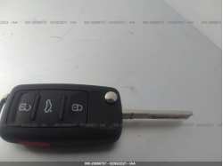 VOLKSWAGEN JETTA SEDAN 3VWDX7AJ7BM348419
