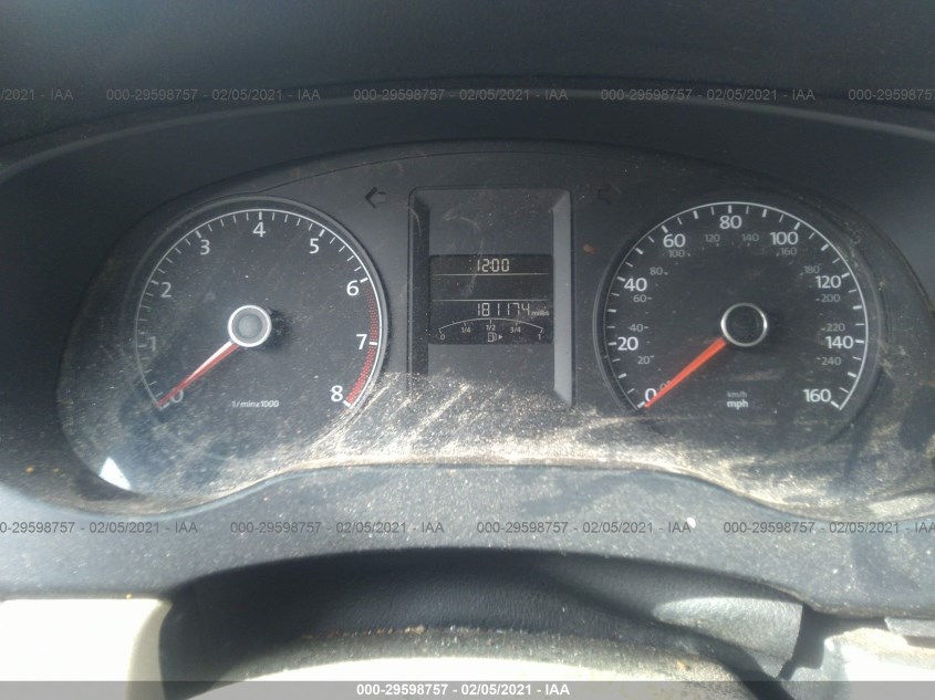 VOLKSWAGEN JETTA SEDAN 3VWDX7AJ7BM348419