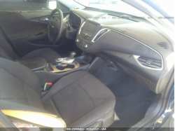 CHEVROLET MALIBU 1G1ZB5ST4HF191459