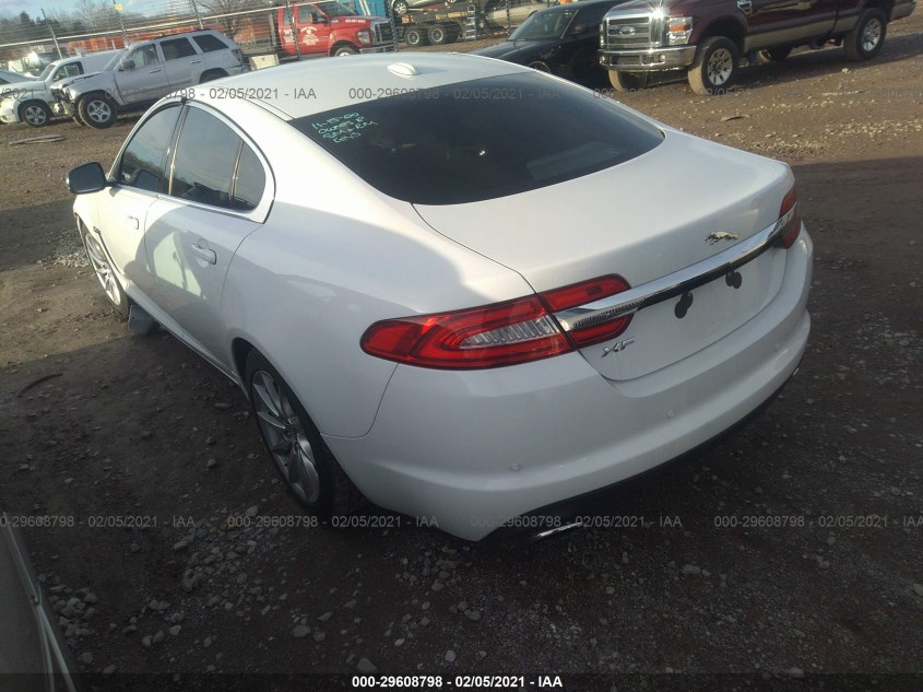 JAGUAR XF SAJWA0FB1CLS37813