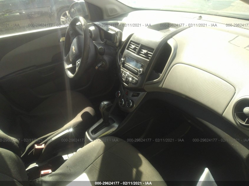 CHEVROLET SONIC 1G1JC5SH6D4174416