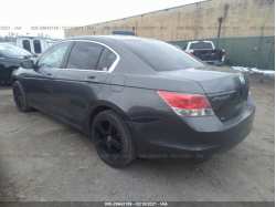 HONDA ACCORD SDN 1HGCP2F30AA117211