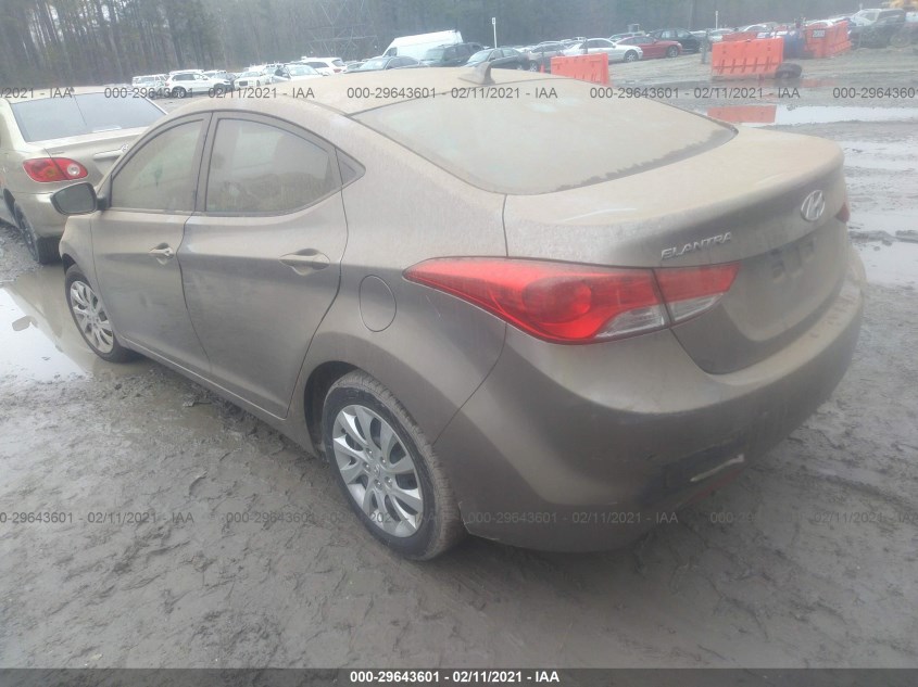 HYUNDAI ELANTRA 5NPDH4AE4BH007700