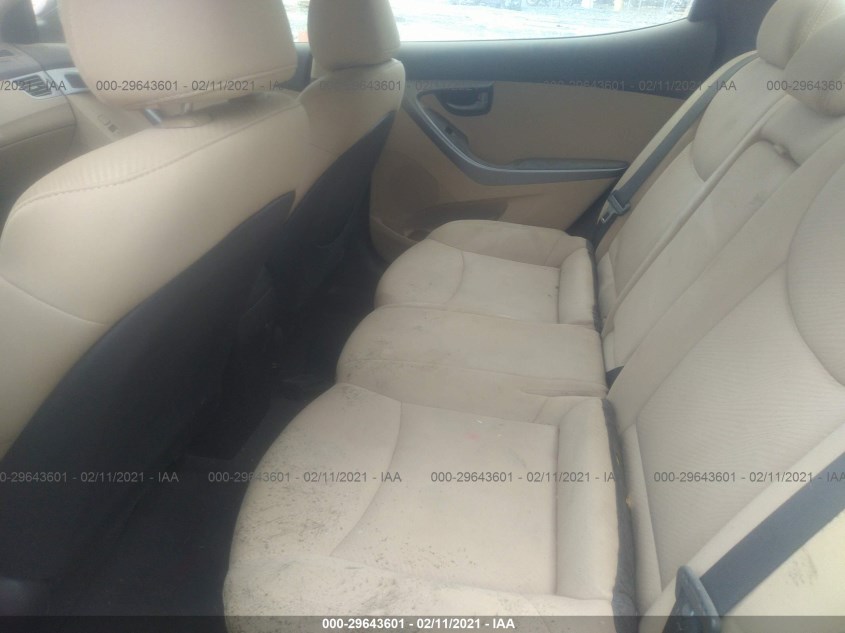 HYUNDAI ELANTRA 5NPDH4AE4BH007700