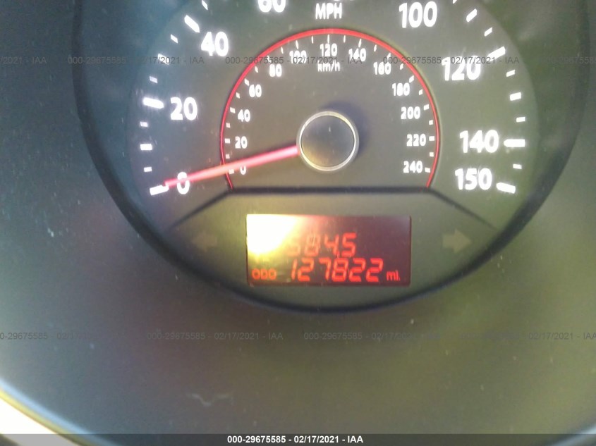 KIA SORENTO 5XYKT4A24BG109226
