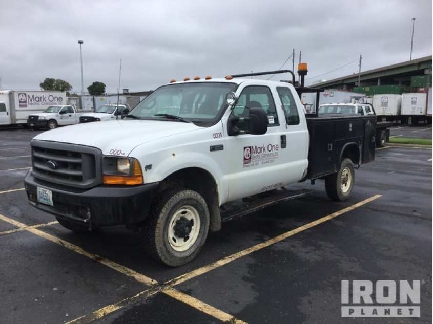 Ford F350 4x4 XL Ext Cab 4x4 S/A Utility Truck 1FDSX35L2YED35053