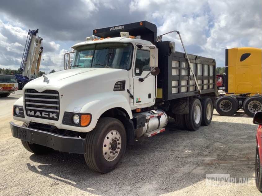 Mack CV713 6x4 T/A Dump Truck 1M2AG11Y23M0XXXXX