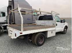 Ford F-350 Super Duty 4x2 S/A Flatbed Truck 1FDWF36F52EA20266