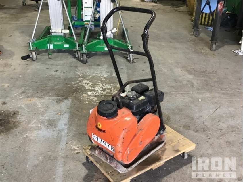 MVC-64VHW Vibratory Plate Compactor W5024