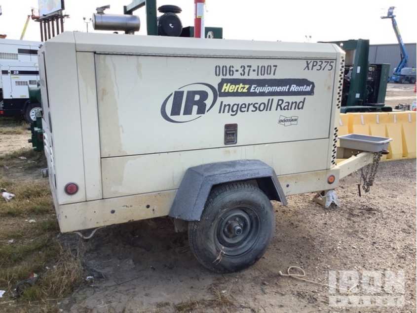 Ingersoll-Rand XP375WJD Mobile Air Compressor