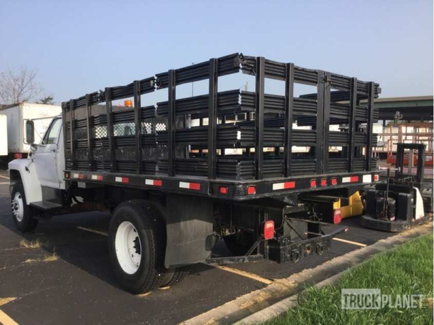 Ford F800 4x2 S/A Flatbed Truck 1FDXF82KXLVA31947