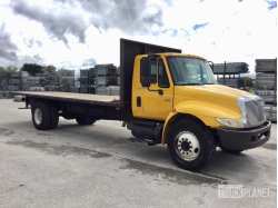 International 4300 S/A Flatbed Truck 1HTMMAAMX7H382940