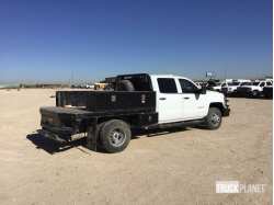 Chevrolet Silverado 3500HD 4x4 Flatbed Truck 1GC4KYCY4JF150901