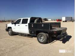 Chevrolet Silverado 3500HD 4x4 Flatbed Truck 1GC4KYCY4JF150901